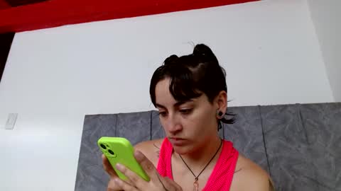 lyan onlyfans n linda online show from 10/24/25, 03:41