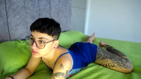 lyan onlyfans n linda online show from 03/14/26, 12:54