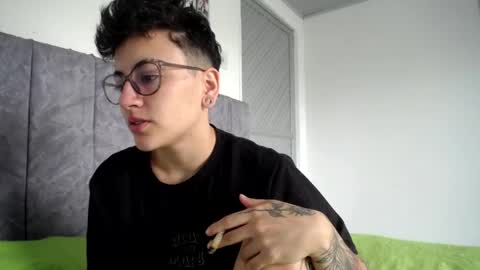 lyan onlyfans n linda online show from 03/23/26, 05:28