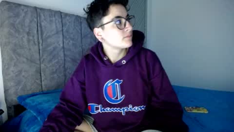 lyan onlyfans n linda online show from 04/08/26, 10:59