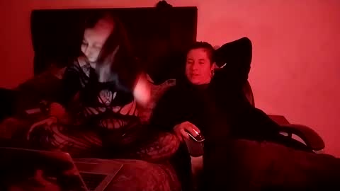 inkedsinners online show from 10/10/25, 05:56