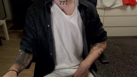 Kyle online show from 11/09/25, 03:16