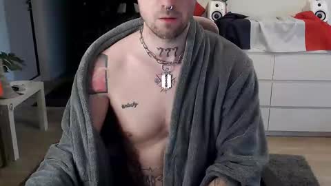 Kyle online show from 12/23/25, 10:46