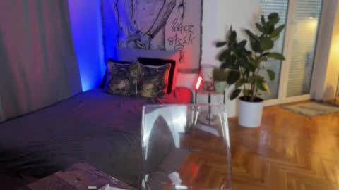 Xenia online show from 02/09/26, 01:04