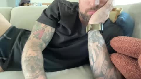 Snapshot of inktyler chatting on 09/12/25, 02:50 inktyler online show from 09/12/25, 02:50