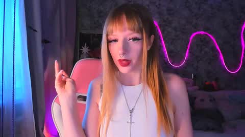 Snapshot of inma_lewdness chatting on 12/13/24, 08:09 Grace online show from 12/13/24, 08:09