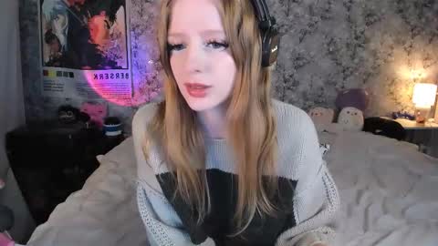 Snapshot of inma_lewdness chatting on 09/18/25, 07:49 Grace online show from 09/18/25, 07:49