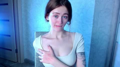 Lina online show from 02/24/25, 06:47