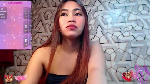 Snapshot of innocent_belle chatting on 02/07/25, 07:38 Belle online show from 02/07/25, 07:38