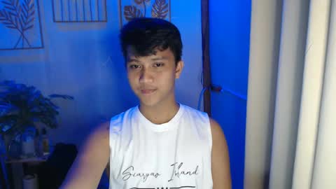 Snapshot of innocent_neil143 chatting on 01/31/25, 11:35 Neil online show from 01/31/25, 11:35