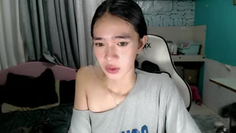 Snapshot of innocent_reign69 chatting on 04/24/26, 06:05 Reign online show from 04/24/26, 06:05