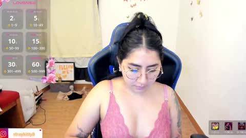 Luna        online show from 01/16/26, 04:05