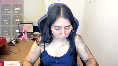 Luna        online show from 02/07/26, 05:05