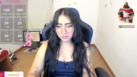 Snapshot of innocentchurchgirlll chatting on 04/09/26, 11:32 Luna online show from 04/09/26, 11:32