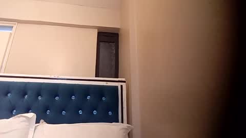 Amber online show from 02/23/25, 04:57