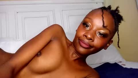 Amber online show from 12/22/25, 06:21