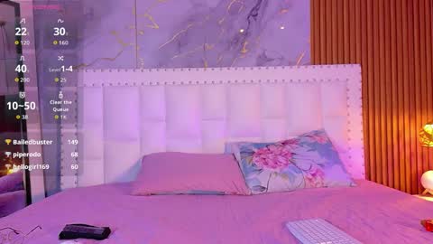 innocenthazel online show from 04/21/26, 02:51