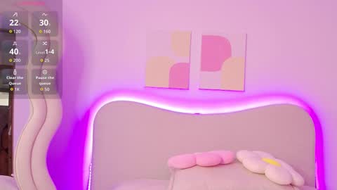 SELENA  online show from 09/27/25, 02:00