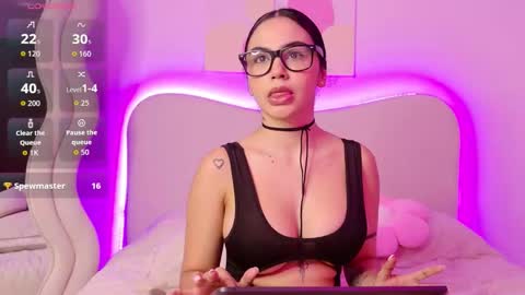 SELENA  online show from 10/29/25, 02:30