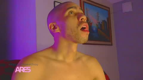 Snapshot of innocentsweetboy chatting on 02/28/25, 12:31 Aaron online show from 02/28/25, 12:31