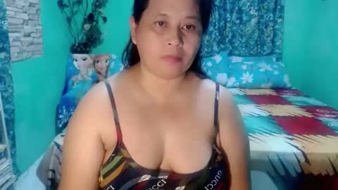Snapshot of inocent_joy chatting on 01/05/25, 07:28 inocent_joy online show from 01/05/25, 07:28
