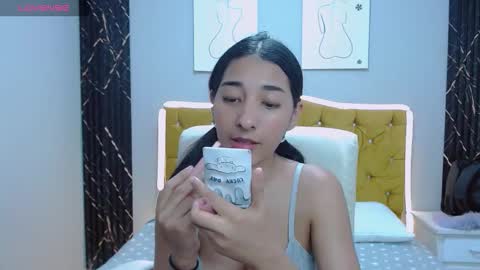 Luna moon online show from 02/11/26, 01:43