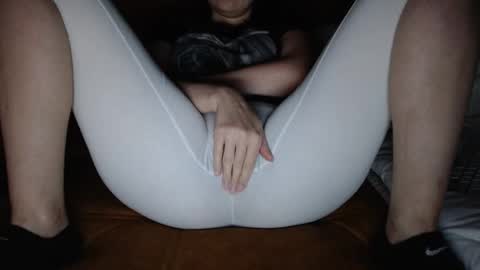 Snapshot of inocentekitty chatting on 01/24/25, 08:11 Alessia online show from 01/24/25, 08:11