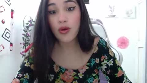 Snapshot of inocentheaven chatting on 10/23/25, 01:21 Celeste online show from 10/23/25, 01:21