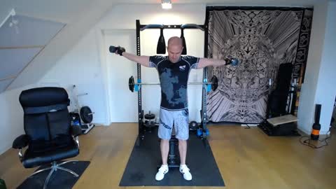 Snapshot of insanemaxxx chatting on 12/10/24, 10:17 insanemaxxx online show from 12/10/24, 10:17