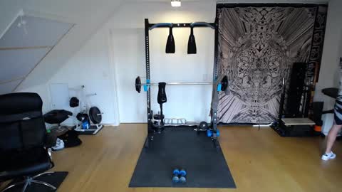 Snapshot of insanemaxxx chatting on 12/12/24, 10:24 insanemaxxx online show from 12/12/24, 10:24