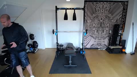 Snapshot of insanemaxxx chatting on 12/13/24, 09:46 insanemaxxx online show from 12/13/24, 09:46