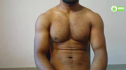 Snapshot of insanestud_miles chatting on 01/04/25, 03:50 Miles online show from 01/04/25, 03:50