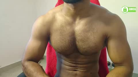 Snapshot of insanestud_miles chatting on 01/11/25, 07:06 Miles online show from 01/11/25, 07:06