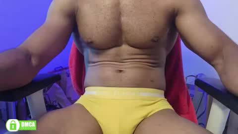 Snapshot of insanestud_miles chatting on 09/26/25, 07:45 Miles online show from 09/26/25, 07:45