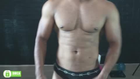 Snapshot of insanestud_miles chatting on 06/01/26, 04:14 Miles online show from 06/01/26, 04:14