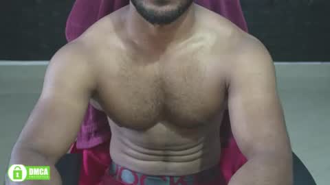 Snapshot of insanestud_miles chatting on 06/19/26, 05:12 Miles online show from 06/19/26, 05:12