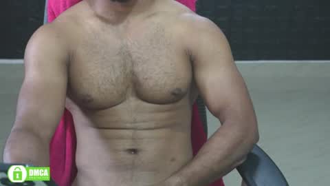 Snapshot of insanestud_miles chatting on 06/20/26, 07:00 Miles online show from 06/20/26, 07:00