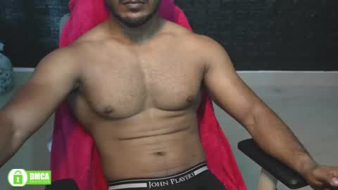 Snapshot of insanestud_miles chatting on 07/01/26, 03:52 Miles online show from 07/01/26, 03:52
