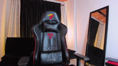 Brayan Chavez online show from 04/07/26, 02:01