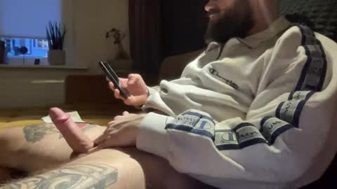 Snapshot of inspectorgagshit chatting on 02/20/25, 04:46 One Love online show from 02/20/25, 04:46