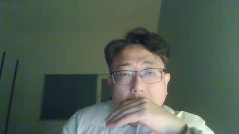 Snapshot of insuclee197641 chatting on 02/05/26, 02:54 insuclee197641 online show from 02/05/26, 02:54