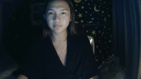 Snapshot of insulting_whoreifica chatting on 01/03/25, 04:16 MAXINE online show from 01/03/25, 04:16