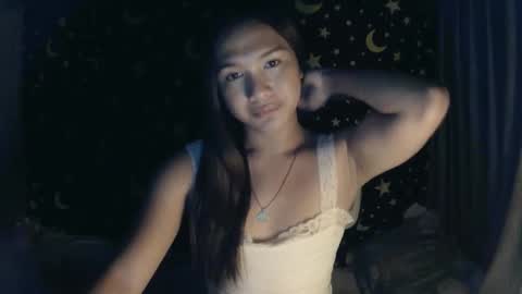 Snapshot of insulting_whoreifica chatting on 01/18/25, 04:53 MAXINE online show from 01/18/25, 04:53