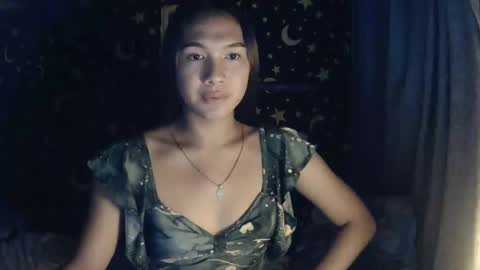 Snapshot of insulting_whoreifica chatting on 02/07/25, 02:47 MAXINE online show from 02/07/25, 02:47