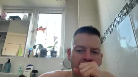 Snapshot of interestedhun chatting on 03/03/26, 11:27 InterestedHun online show from 03/03/26, 11:27