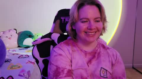 Faye online show from 12/29/24, 03:13