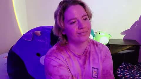 Faye online show from 01/01/25, 08:35