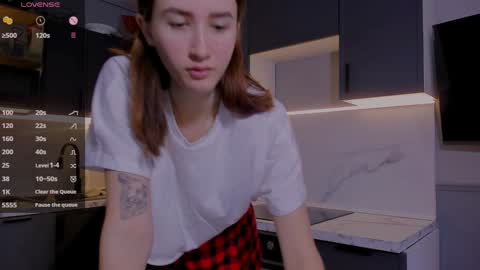 Bernadette  Join  online show from 12/13/24, 08:09