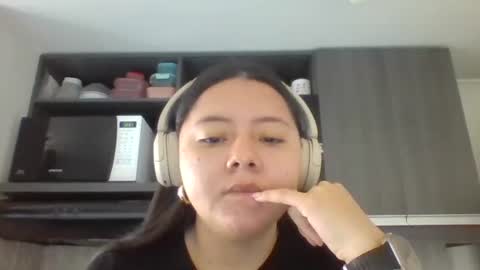 Iris 3 online show from 04/10/26, 02:33