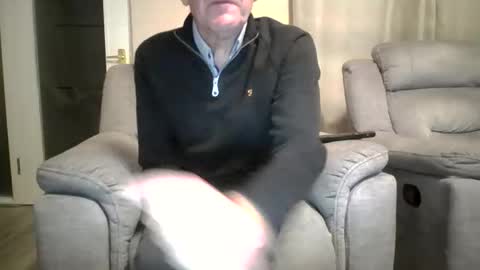 inthemood63 online show from 10/28/25, 10:12